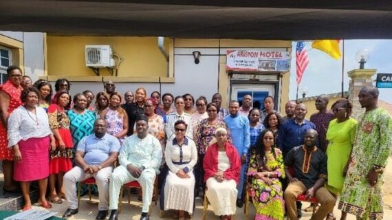 Renforcement de la surveillance épidémiologique au laboratoire au Cameroun : lancement de la troisième cohorte d&rsquo;épidemiologistes de terrain de base en service dans les laboratoires